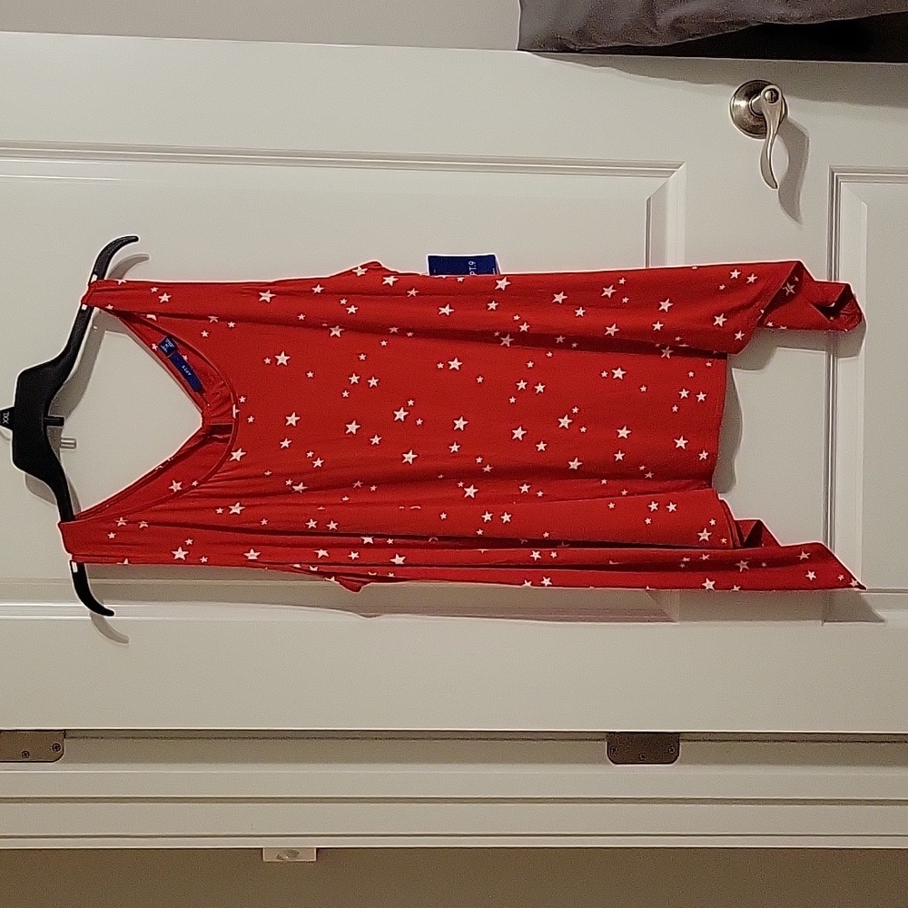 Red tank, white stars, NWT